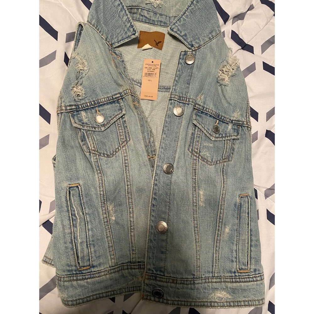 NWT American eagle jean vest
